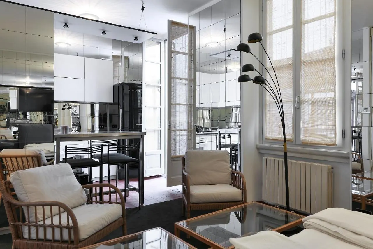 Elegant Terrace Suite Mailand Apartment